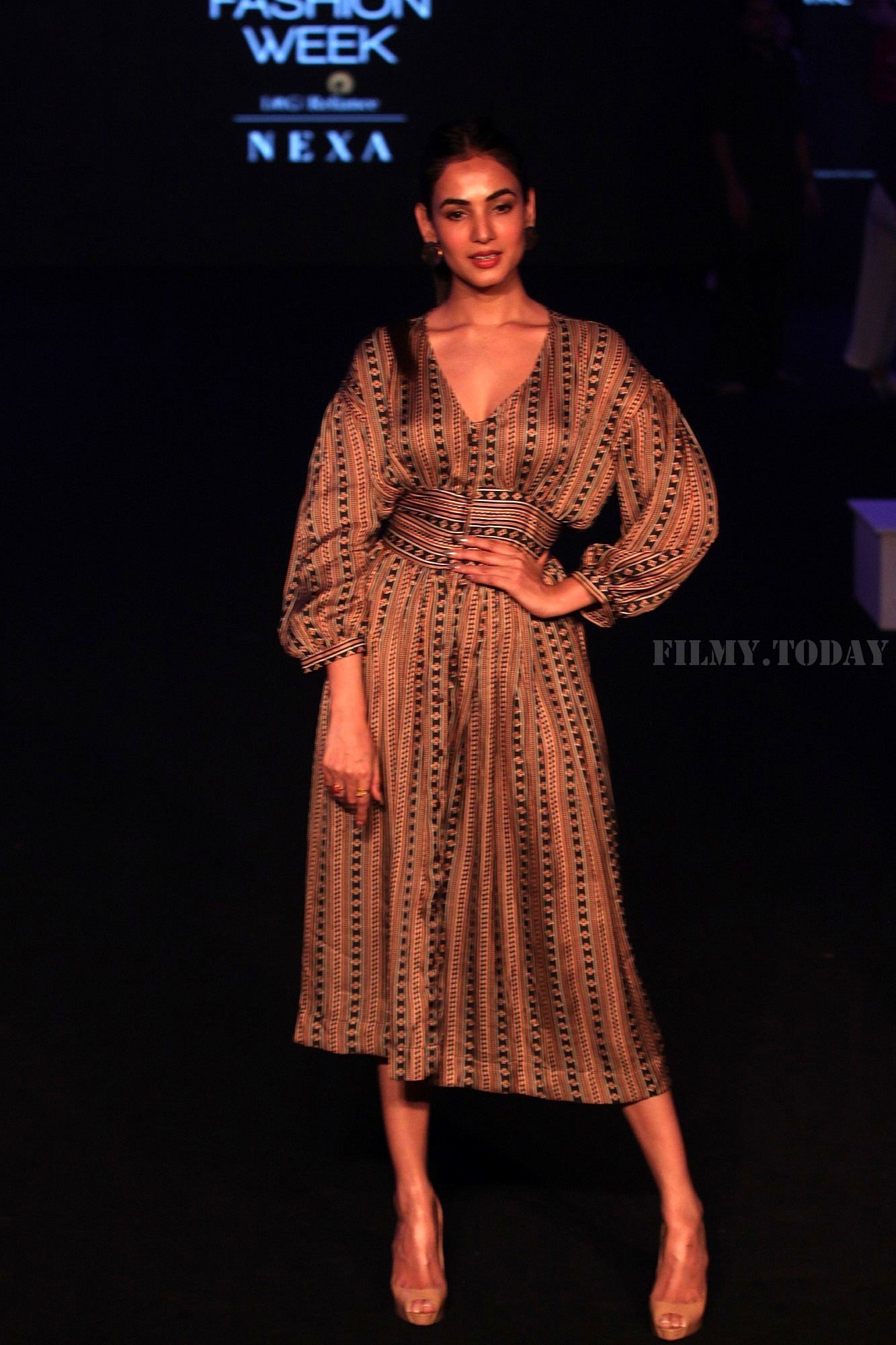 Sonal Chauhan - Photos: Celebs at Lakme Fashion Week Day 3 | Picture 1624776