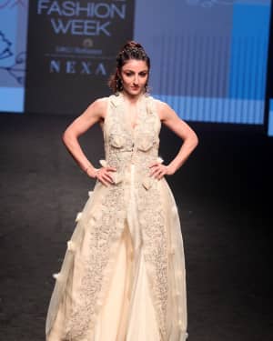 Soha Ali Khan - Photos: Celebs at Lakme Fashion Week Day 3 | Picture 1624769