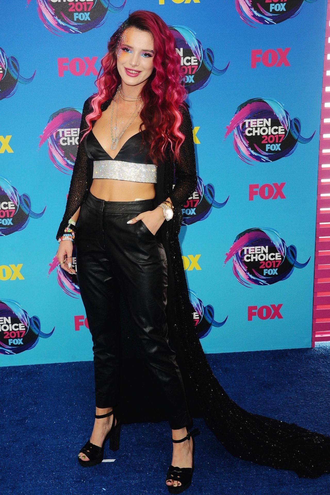 Bella Thorne - Teen Choice 2017 Awards in Los Angeles | Picture 1522969