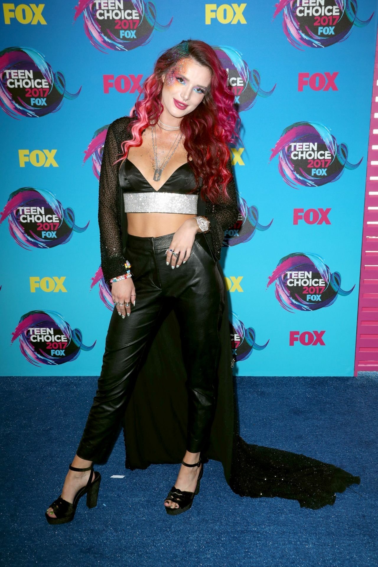 Bella Thorne - Teen Choice 2017 Awards in Los Angeles | Picture 1522980