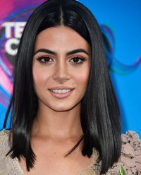 Emeraude Toubia - Teen Choice 2017 Awards in Los Angeles | Picture 1522856