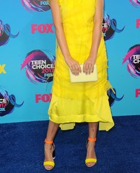 Millie Bobby Brown - Teen Choice 2017 Awards in Los Angeles