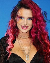 Bella Thorne - Teen Choice 2017 Awards in Los Angeles | Picture 1522970