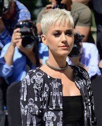 Katy Perry - Chanel Show in Paris Fashion Week Haute Couture Fall/Winter 2017 | Picture 1514433