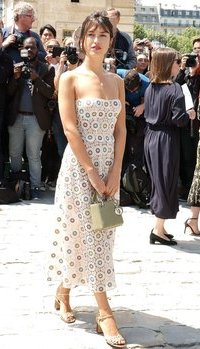 Jeanne Damas - Christian Dior Fall Winter 2017 Show in Paris Fashion Week
