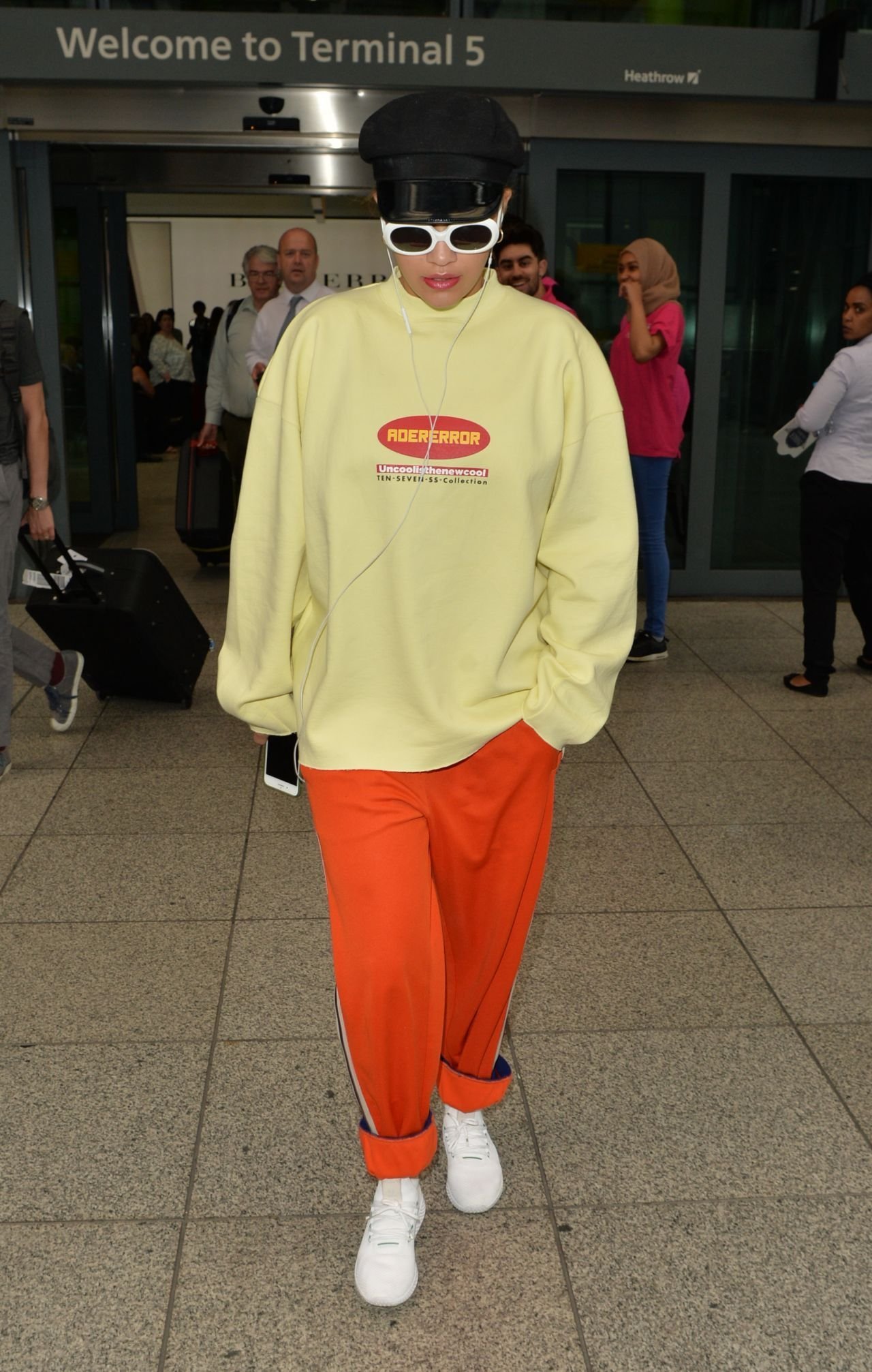 Rita Ora Arriving at Heathrow Airport | Picture 1516742