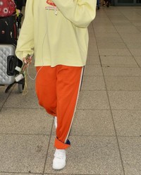 Rita Ora Arriving at Heathrow Airport | Picture 1516744