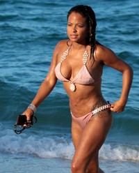 Christina Milian in Bikini at the Beach in Miami | Picture 1517550