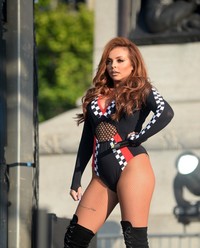 Jesy Nelson - Little Mix perform at the Formula one Festival in Trafalgar Square