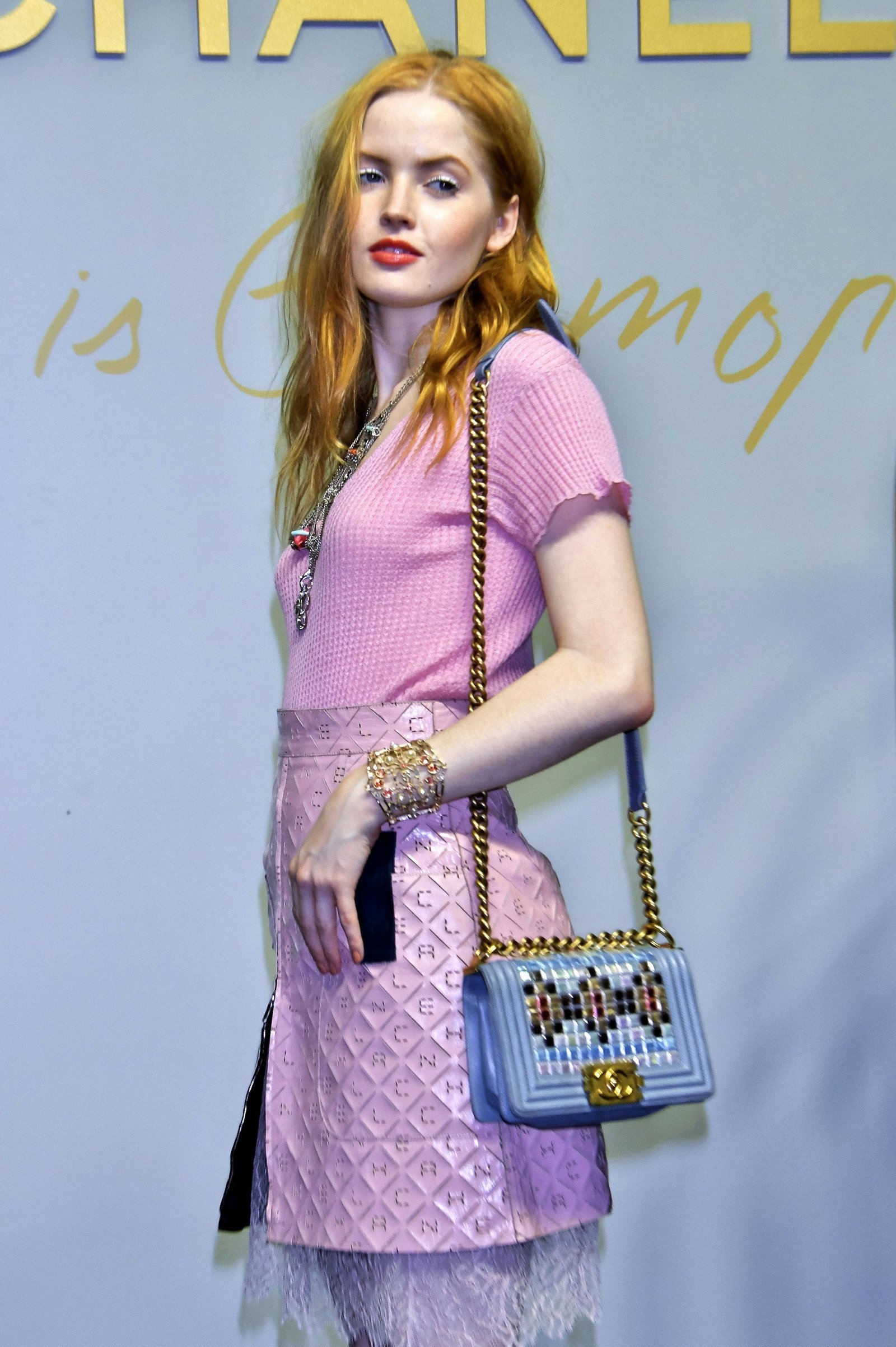 Ellie Bamber - CHANEL Métiers d'Art Fashion Show | Picture 1501756