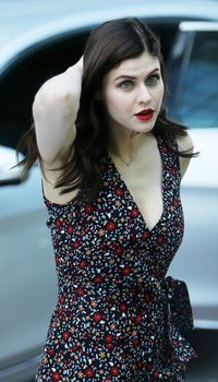 Alexandra Daddario - Celebrities at the ITV Studios | Picture 1501710