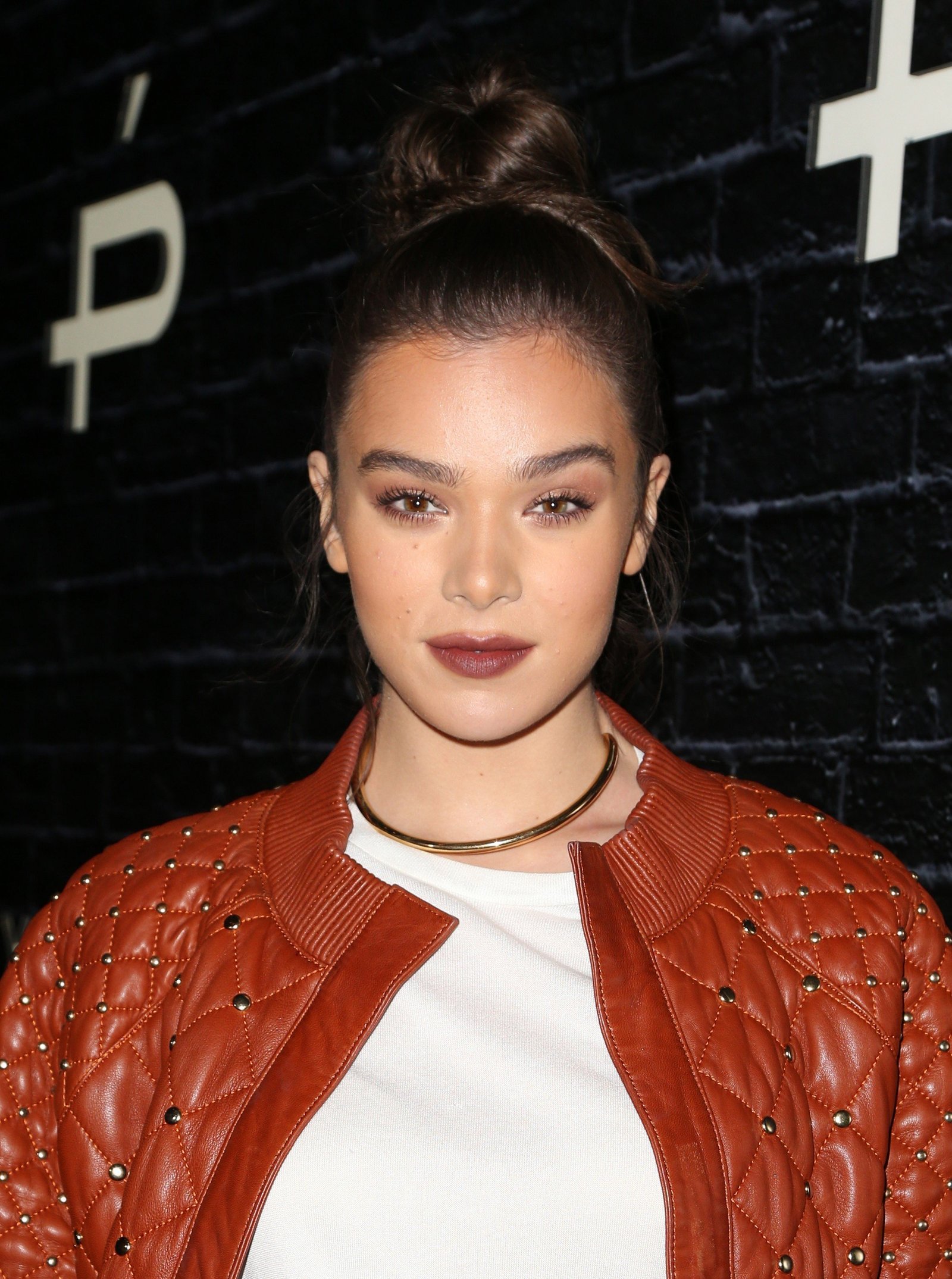 Hailee Steinfeld - Prive Revaux Launch Event | Picture 1501971