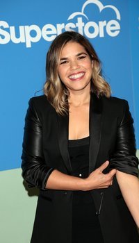 America Ferrera - Superstore UCB Panel Series - Arrivals | Picture 1501929