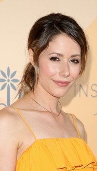 Amanda Crew - Step Up Women's Network presents their 14th annual Inspiration Awards luncheon | Picture 1502252