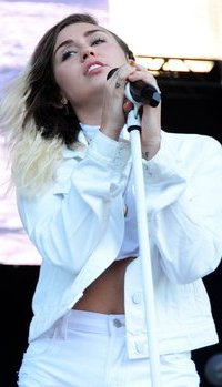 Miley Cyrus - 103.5 KTU KTUphoria 2017 | Picture 1502714