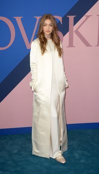 Gigi Hadid - 2017 CFDA Awards at Hammerstein Ballroom | Picture 1503463