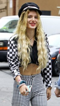 Bella Thorne Out and About in Hollywood | Picture 1504966