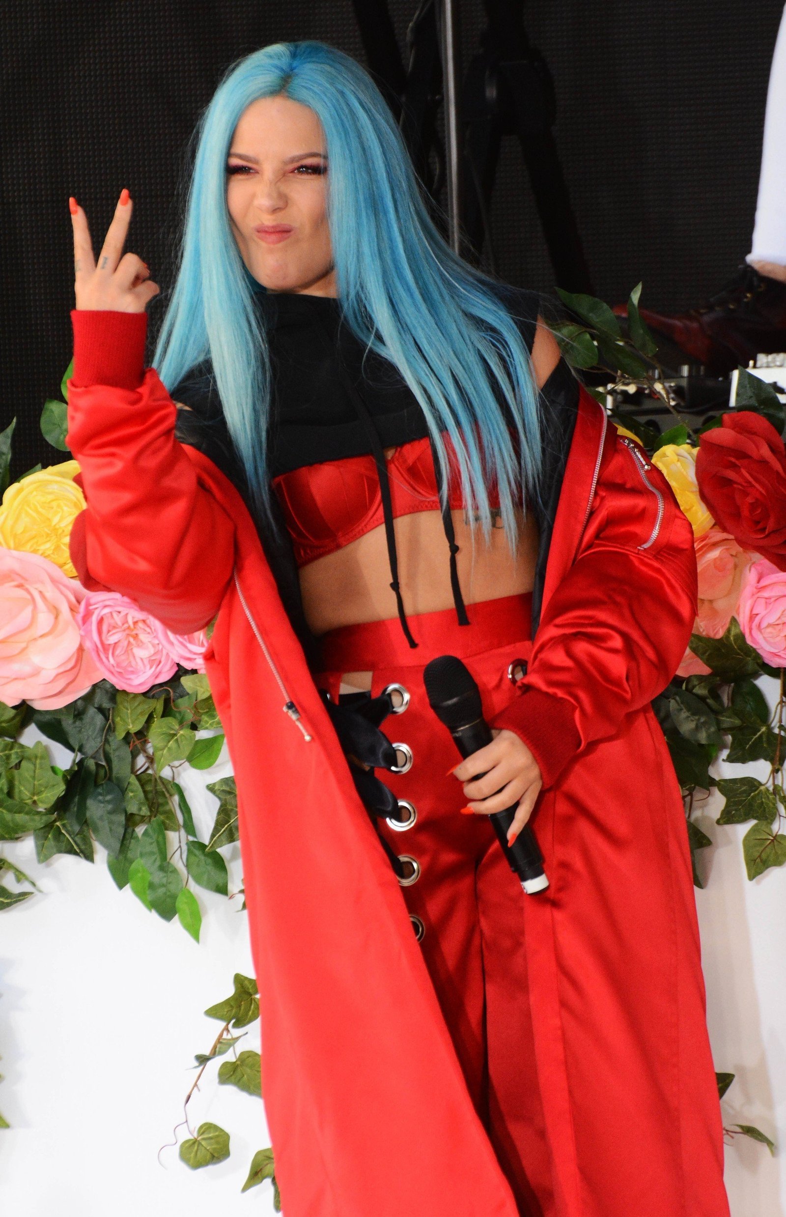 Halsey performing live on the 'Today' show | Picture 1505048