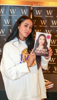 Marnie Simpson's book signing at Waterstones | Picture 1504450