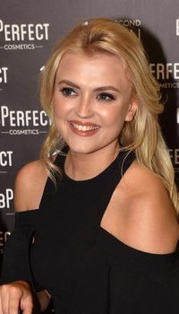 Lucy Fallon launches BPerfect Cosmetics | Picture 1505417