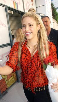 Shakira at NRJ Radio in Paris | Picture 1505487