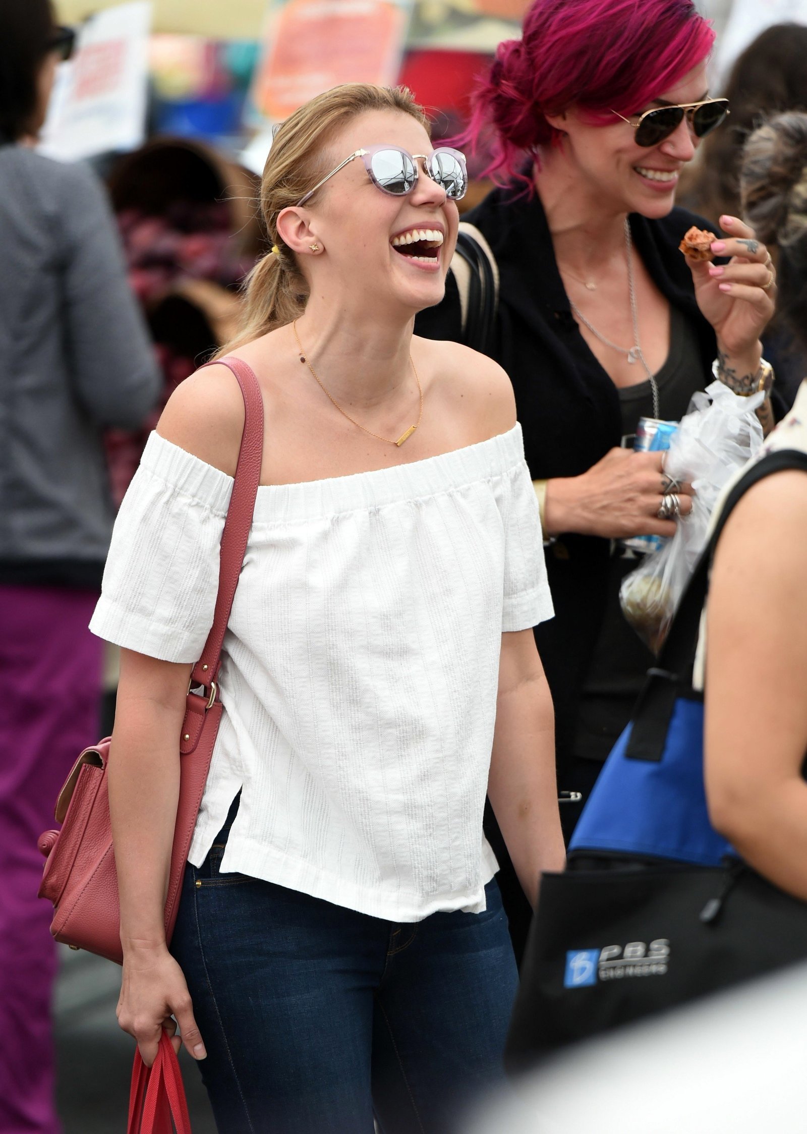 Jodie Sweetin goes to the Farmers Market | Picture 1505740