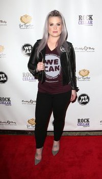 Kelly Osbourne - There's No Place That's Home: Helping the Homeless in Southern California | Picture 1505884