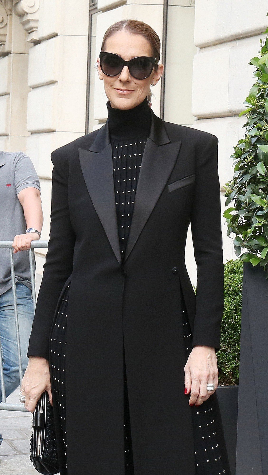 Celine Dion leaves the Royal Monceau Hotel | Picture 1506257