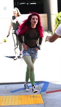 Bella Thorne arriving at a studio in Hollywood | Picture 1506942