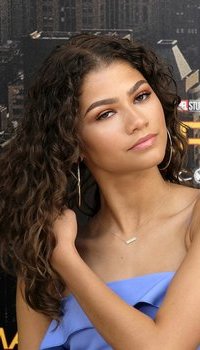 Zendaya - Spider-Man: Homecoming Photocall in Madrid