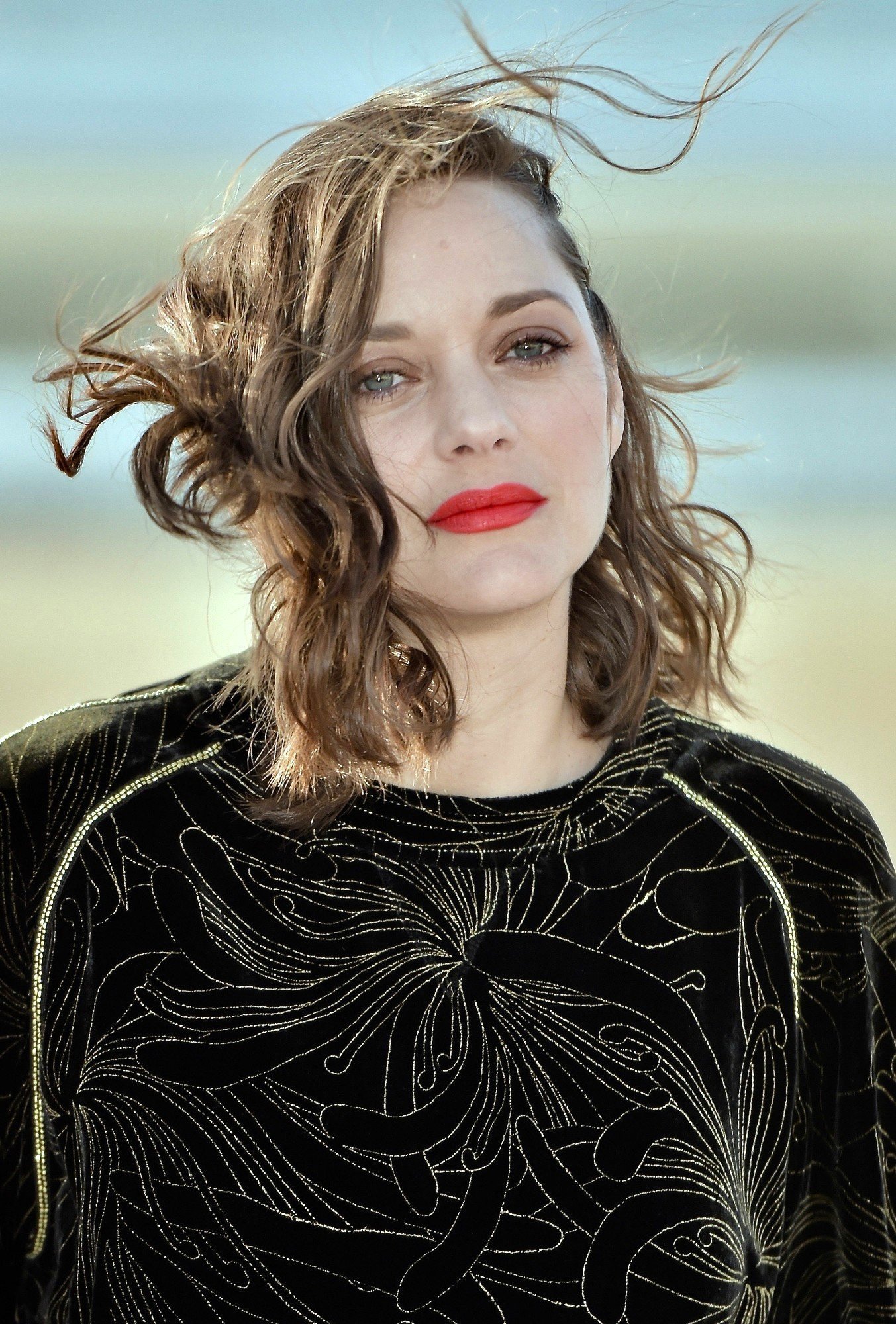 Marion Cotillard - Jury Photocall at 31st Cabourg Film Festival | Picture 1507277