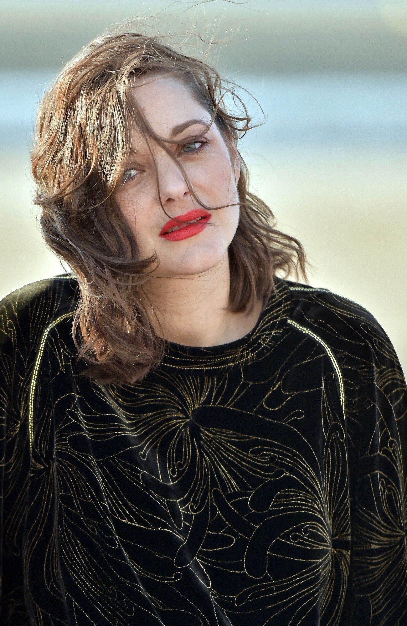 Marion Cotillard - Jury Photocall at 31st Cabourg Film Festival | Picture 1507278