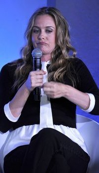 Alicia Silverstone - Cannes Lions Entertainment 2017 Press Conference | Picture 1509470