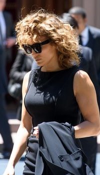 Jennifer Lopez on 'Shades of Blue' film set | Picture 1509479