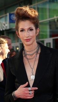 Alysia Reiner - Premiere of Netflix's Series 'GLOW'