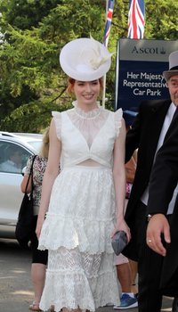 Eleanor Tomlinson - Royal Ascot 2017 - Day 2 | Picture 1509510