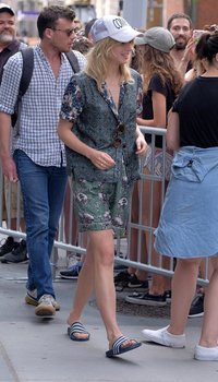 Suki Waterhouse at AOL Build | Picture 1509777