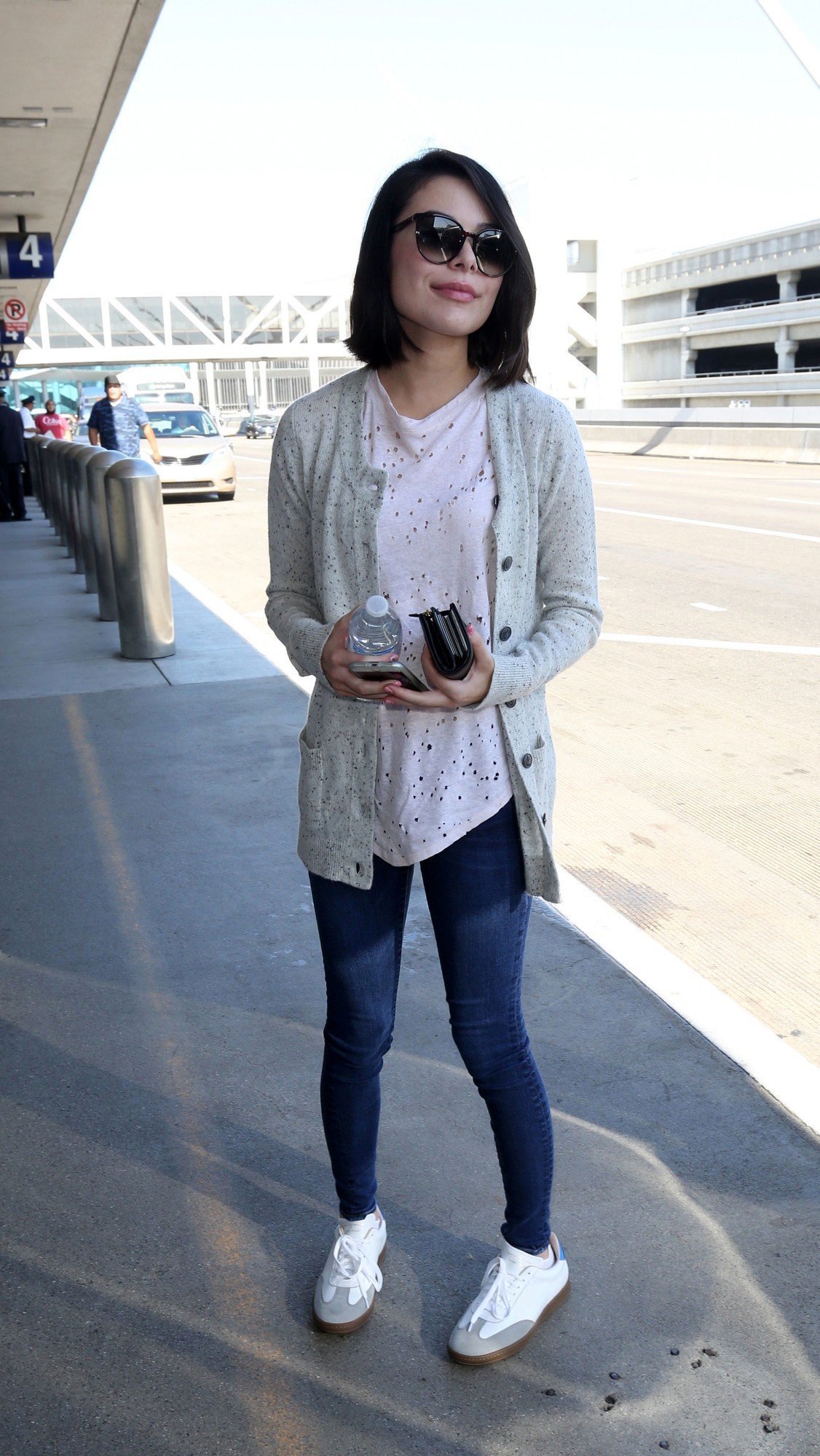 Miranda Cosgrove departs from LAX Airport | Picture 1511748