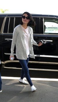 Miranda Cosgrove departs from LAX Airport | Picture 1511749
