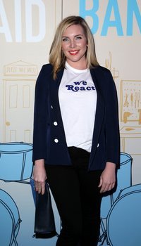 June Diane Raphael - Premiere Of IFC Films 'Band Aid' Arrivals | Picture 1501225