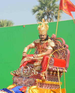 Kurukshetra Kannada Film Shooting at Ramoji Rao Film City Hyderabad Photos | Picture 1556496