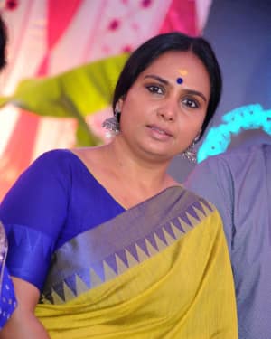 Shruti (Kannada Actress) - Neevu Karemaadida Chandadaararu Busyaagiddaare Film Launch Photos | Picture 1543235