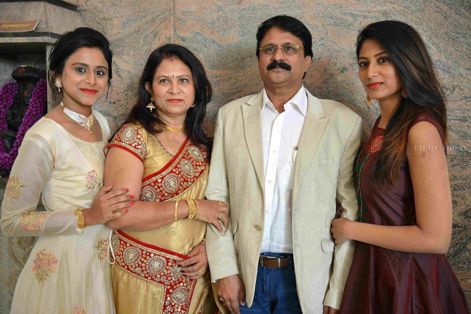 Premam Kannada Film Pooja and Press Meet Photos | Picture 1547872