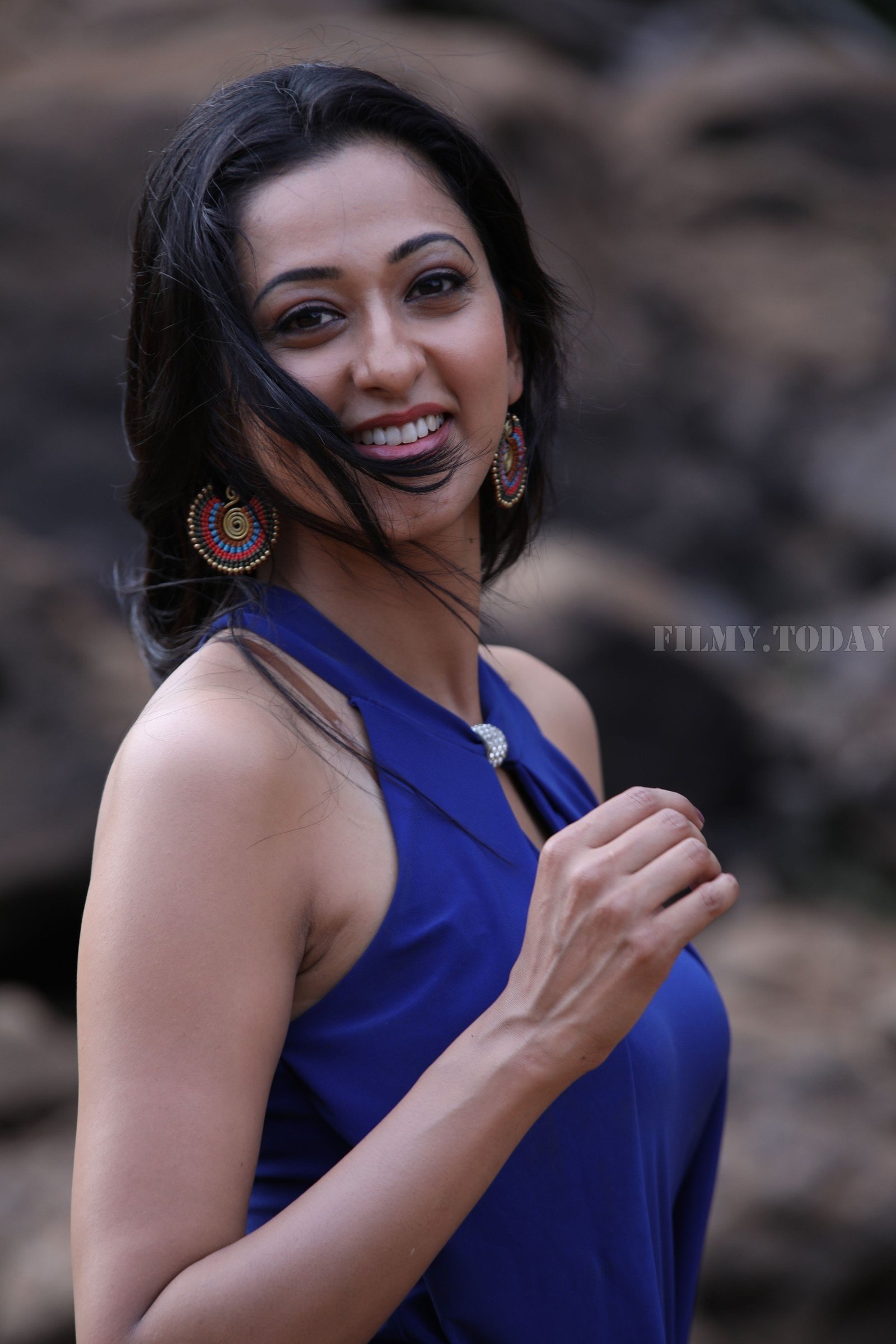 Radhika Narayan (Chetan) - Asatoma Sadgamaya Film Photos | Picture 1535312