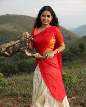 Ashika Ranganath - Raju Kannada Medium Cinema Photos | Picture 1557747