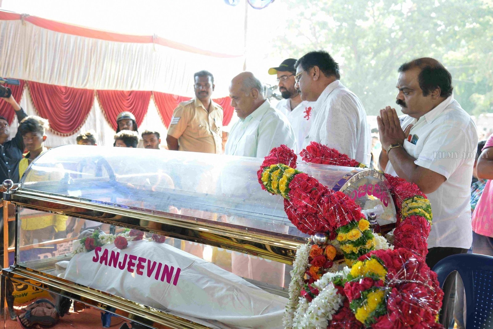 Kannada Kashinath Passes Away, Celebs Pays Condolences Photos | Picture 1559870