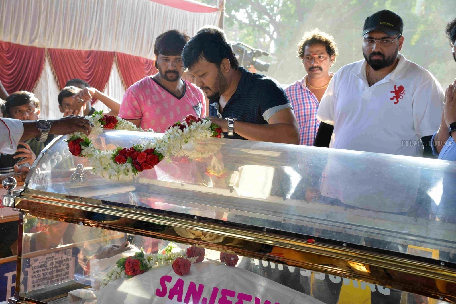 Kannada Kashinath Passes Away, Celebs Pays Condolences Photos | Picture 1559898