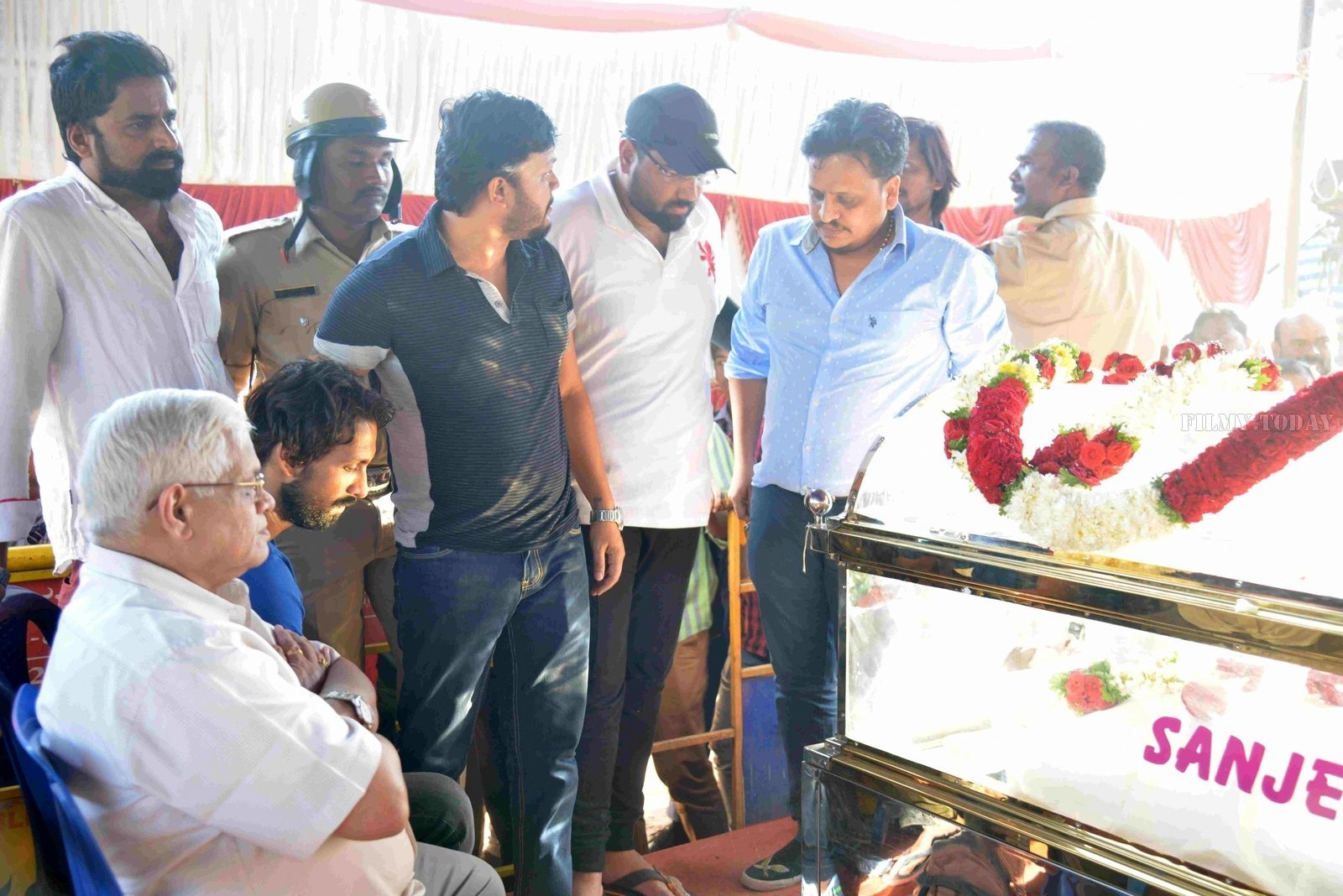 Kannada Kashinath Passes Away, Celebs Pays Condolences Photos | Picture 1559902