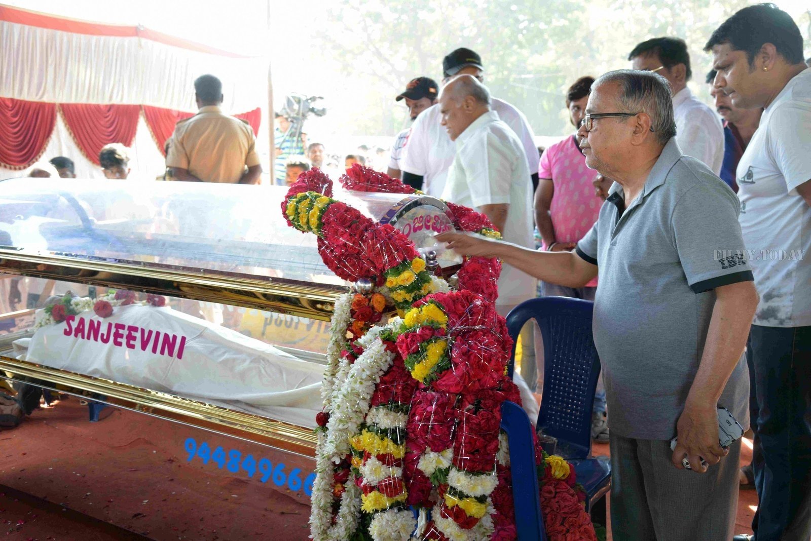 Kannada Kashinath Passes Away, Celebs Pays Condolences Photos | Picture 1559869