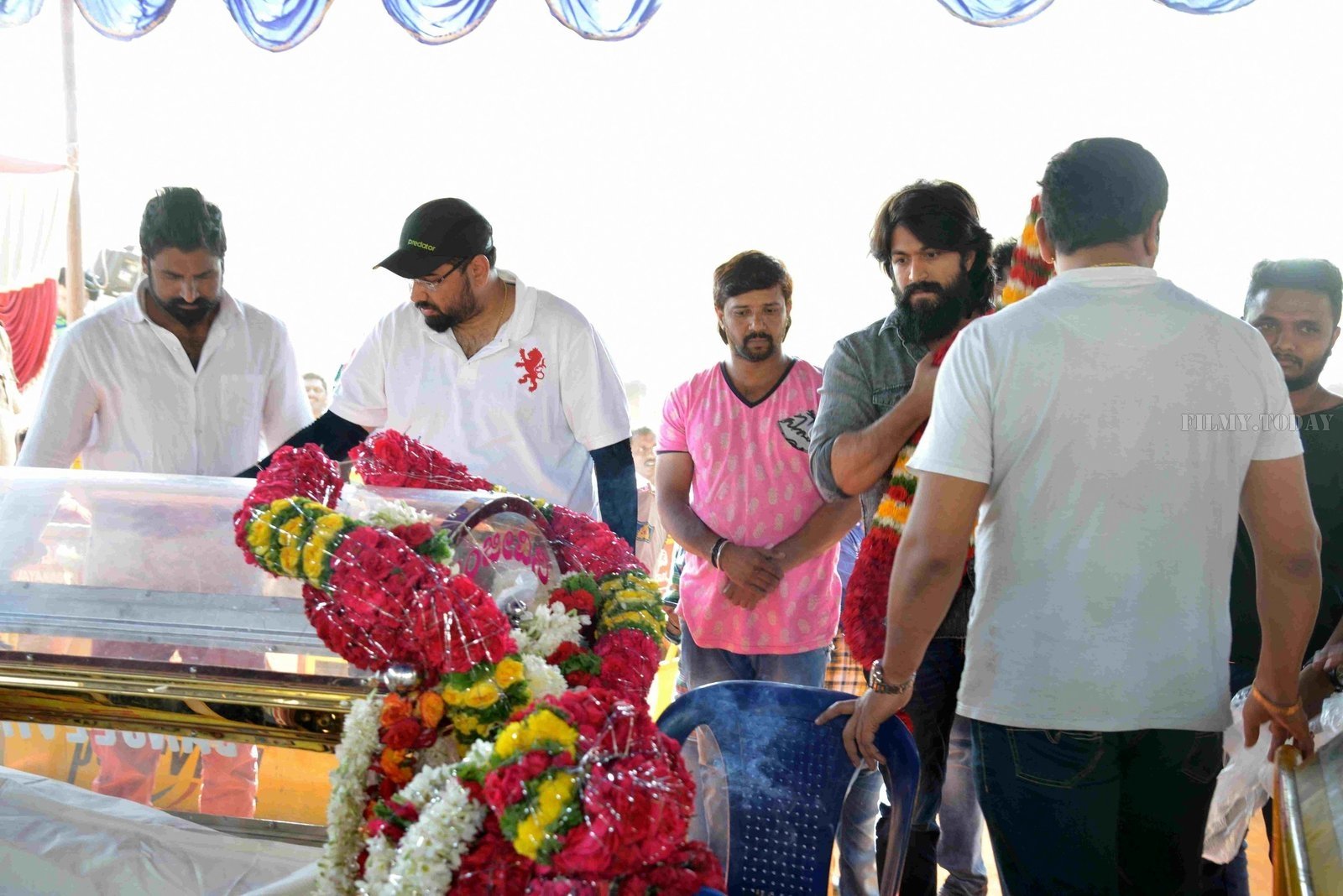 Kannada Kashinath Passes Away, Celebs Pays Condolences Photos | Picture 1559875